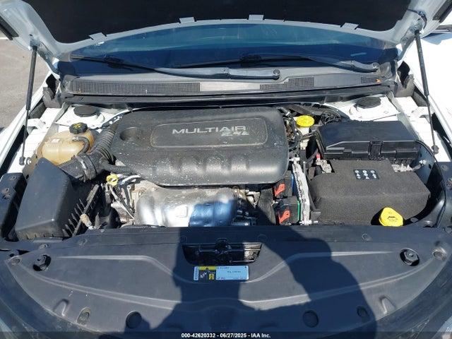 Chrysler 2015 2015 1C3CCCBB1FN698252 Image 10