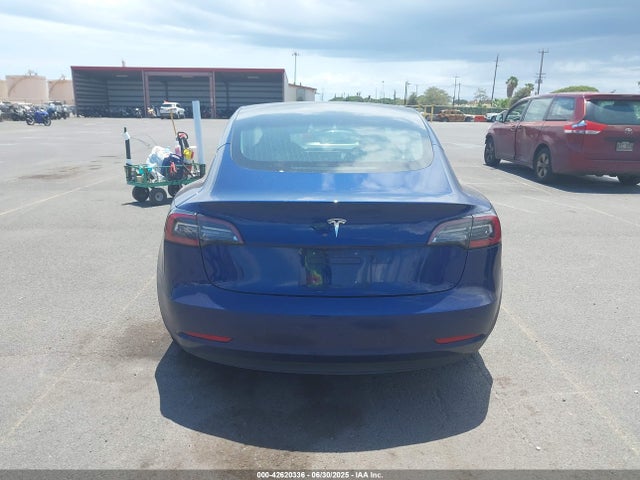 5YJ3E1EA8JF125014 Tesla MODEL 3
