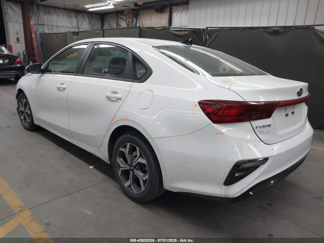 3KPF24AD2ME316493 KIA mpi nu