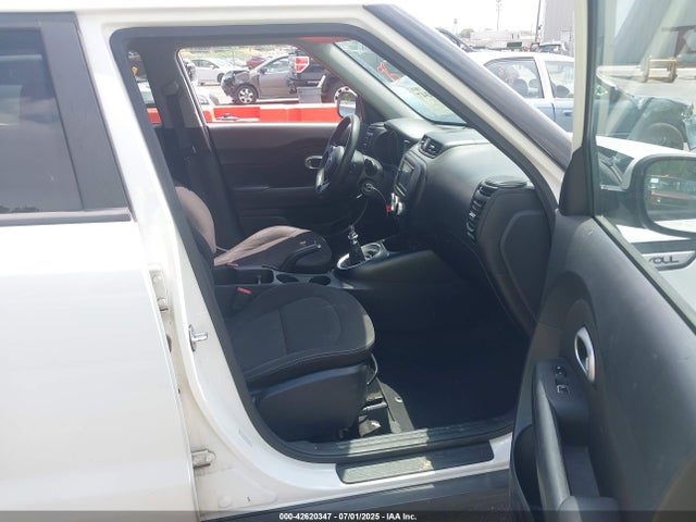 KNDJN2A20J7508821 KIA g