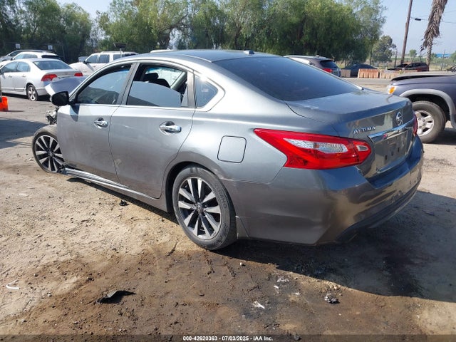 1N4AL3AP7GC255428 Nissan 2016