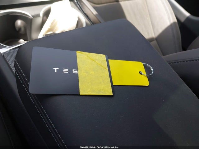 2025 TESLA MODEL 3 5YJ3E1EB1SF012886 Photo 10
