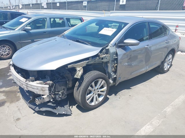 Chrysler 2015 2015 1C3CCCAB9FN702176 Image 2
