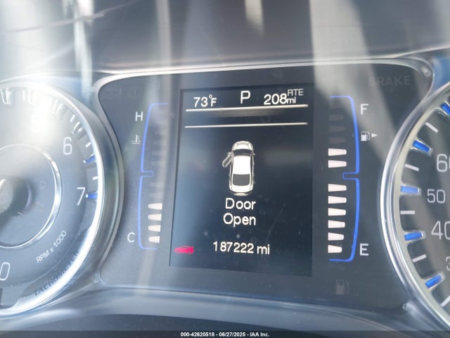 Chrysler 2015 2015 1C3CCCAB9FN702176 Image 7