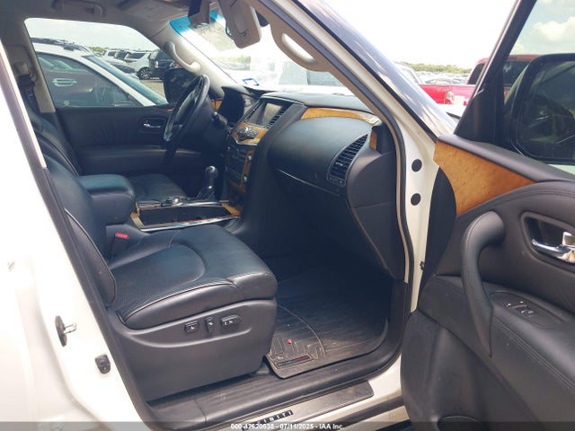 JN8AZ2NE5E9064956 Infiniti 2014