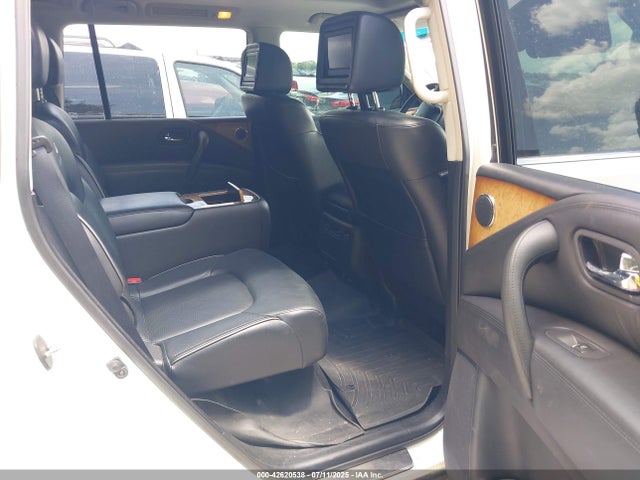 JN8AZ2NE5E9064956 Infiniti 2014