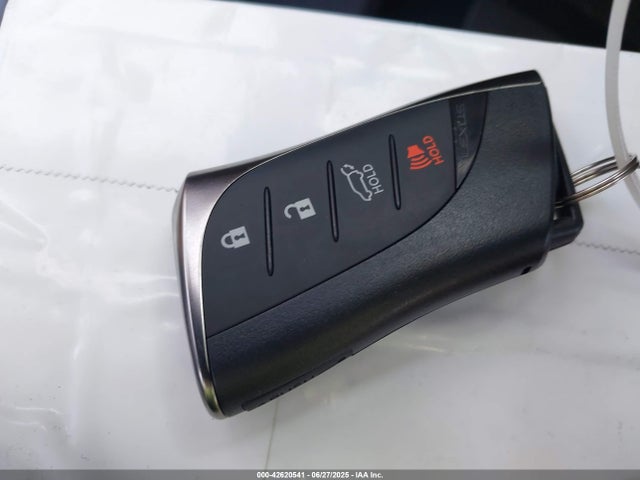 2T2BAMBAXSC058589 Lexus t24a-fts