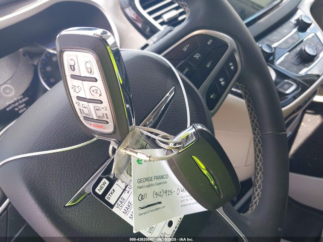 42620547 :رقم المزاد ، 2C4RC1BG3RR106282 vin ، 2024 Chrysler Pacifica Touring L مزاد بيع