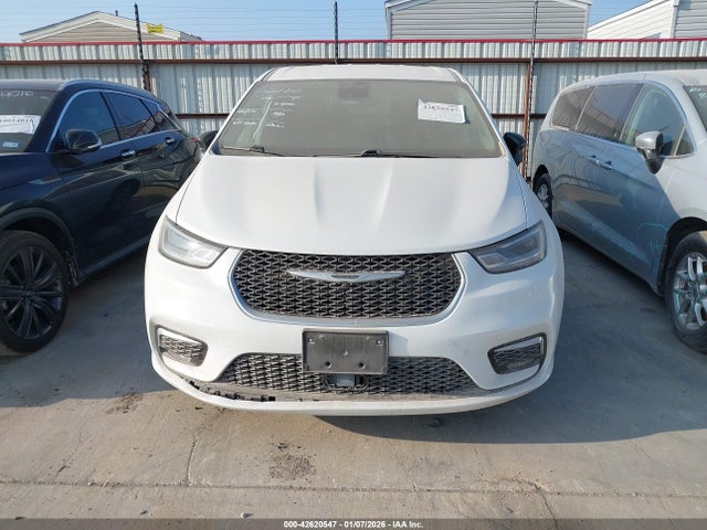 42620547 :رقم المزاد ، 2C4RC1BG3RR106282 vin ، 2024 Chrysler Pacifica Touring L مزاد بيع