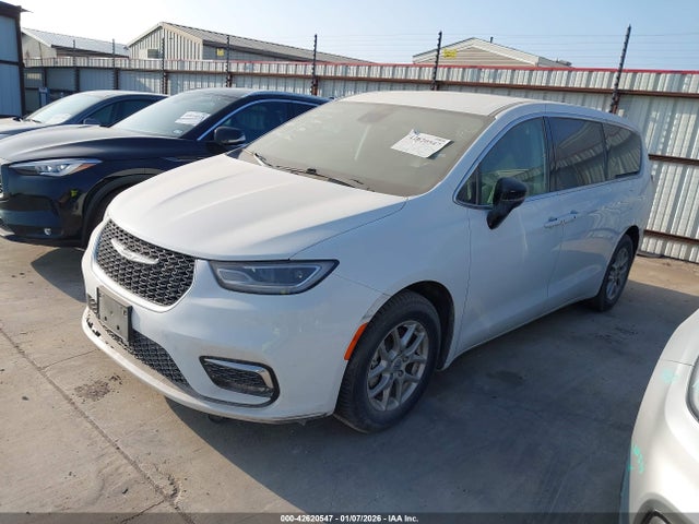 42620547 :رقم المزاد ، 2C4RC1BG3RR106282 vin ، 2024 Chrysler Pacifica Touring L مزاد بيع