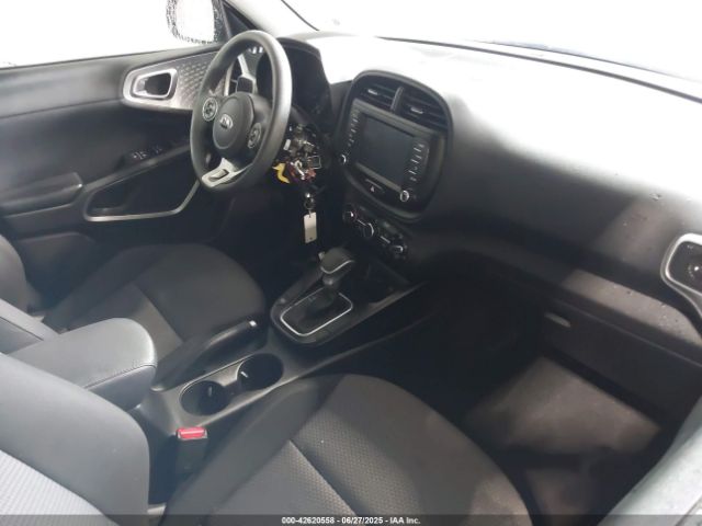 2020 KIA SOUL KNDJ23AU4L7077659 Photo 4