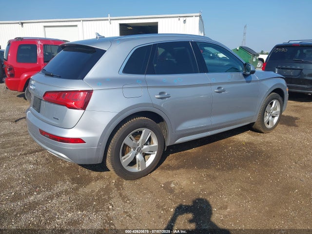 2019 AUDI Q5 WA1CNAFY3K2043198 Photo 3