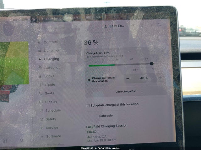 5YJ3E1EB1KF365466 Tesla 2019