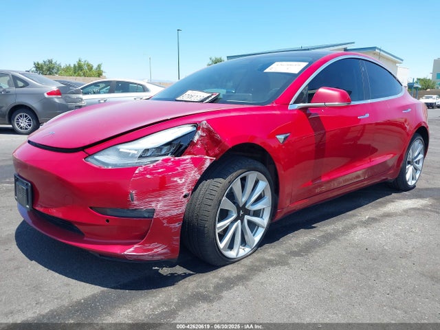 5YJ3E1EB1KF365466 Tesla 2019