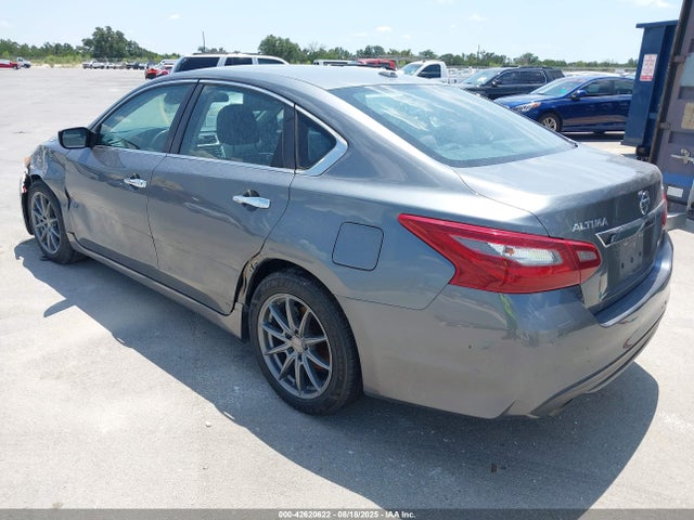 Nissan 2018 2018 1N4AL3AP7JC244744 Image 3