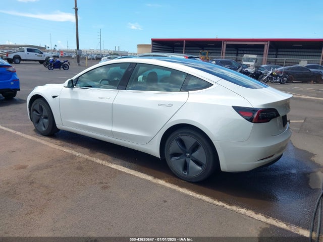 2019 TESLA MODEL 3 5YJ3E1EA0KF299936 Photo 2