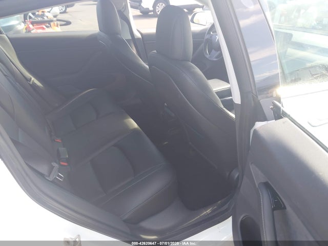 2019 TESLA MODEL 3 5YJ3E1EA0KF299936 Photo 7