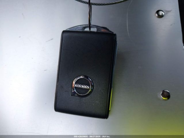 2024 VOLVO S60 RECHARGE PLUG-IN HYBRID 7JRH60FHXRG312511 Photo 10