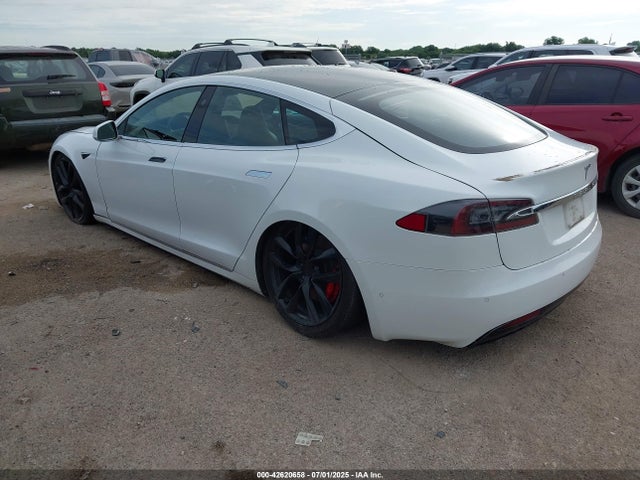 2018 TESLA MODEL S 5YJSA1E45JF286731 Photo 2