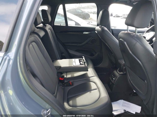 WBXJG7C08M5U15793 BMW 2021