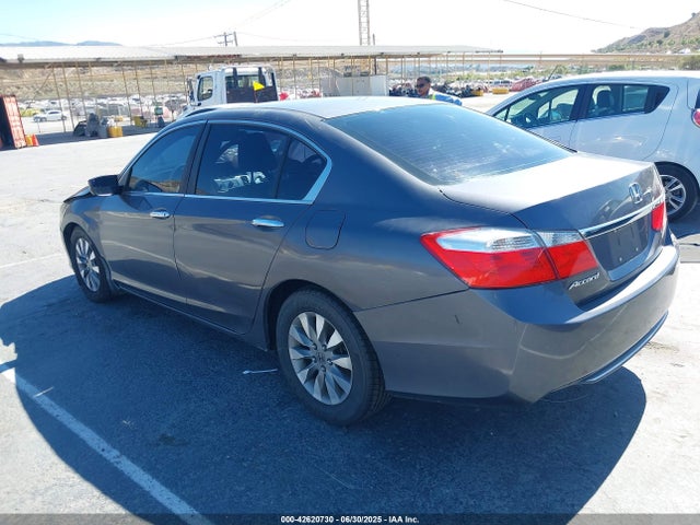 1HGCR2F31EA305008 Honda k24w1