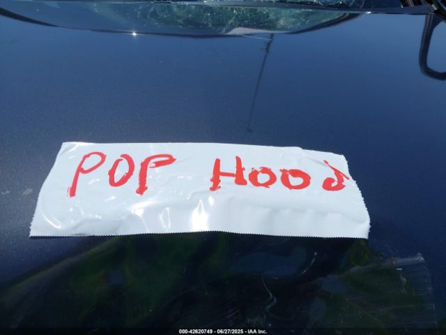 2011 ACURA RL JH4KB2F63BC000262 Photo 9