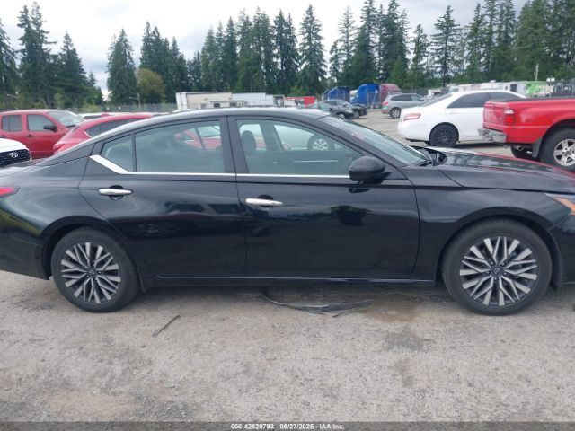 1N4BL4DV0PN387892 Nissan 2023