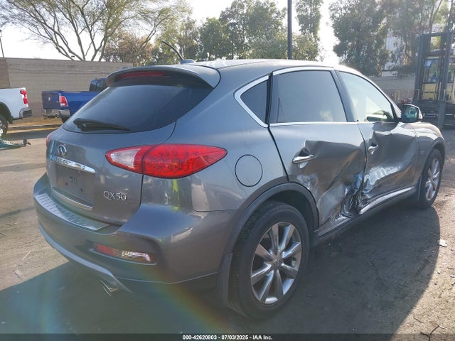 JN1BJ0RP6HM389756 Infiniti 2017