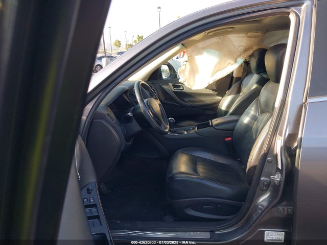 JN1BJ0RP6HM389756 Infiniti 2017