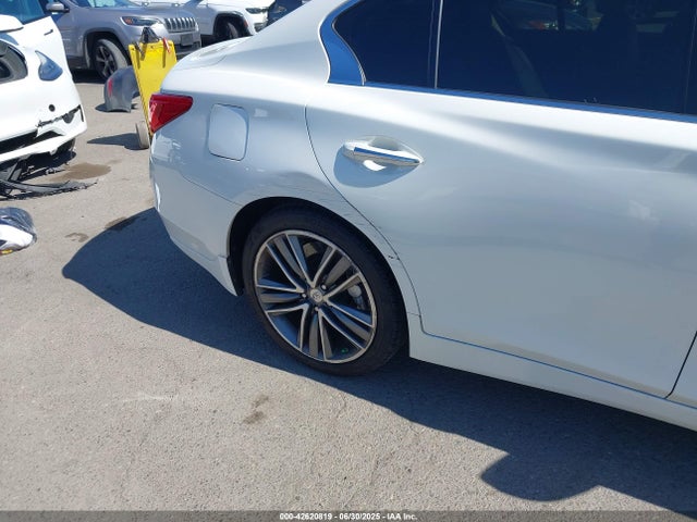 Infiniti 2014 2014 JN1BV7AR2EM698842 Image 6