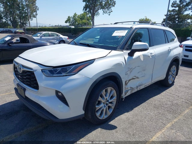 5TDYARAHXNS515715 Toyota a25a-fxs, 5nm