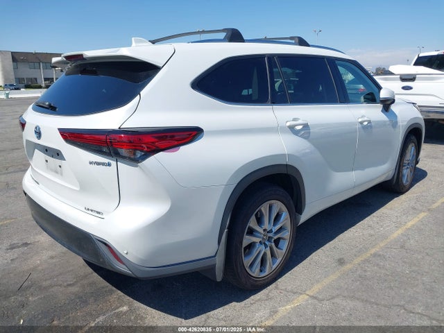 5TDYARAHXNS515715 Toyota a25a-fxs, 5nm