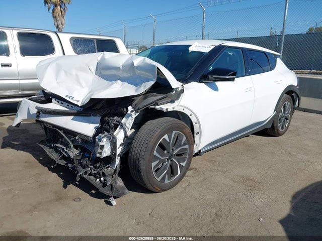 KNDC34LA7R5205489 KIA 2024