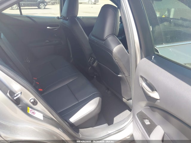 Lexus m20a-fxs, 3nm 2019 JTHY6JBH0K2009085 Image 8