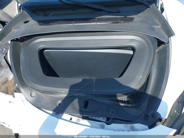 2021 TESLA MODEL Y 5YJYGDEE4MF273962 Photo 9