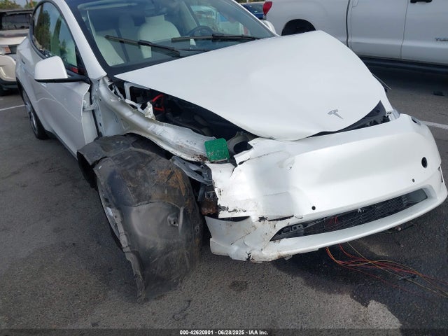 2021 TESLA MODEL Y 5YJYGDEE4MF273962 Photo 5
