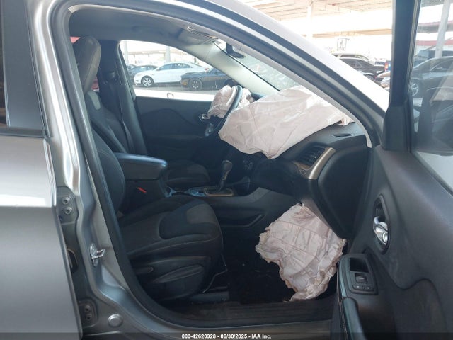 1C4PJLAB2EW123378 Jeep 2014
