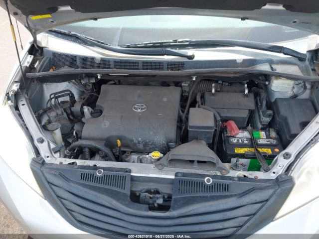 2012 TOYOTA SIENNA 5TDZK3DC2CS187217 Photo 9