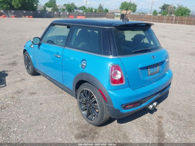 2012 MINI COOPER S WMWSV3C55CTY29181 Photo 2