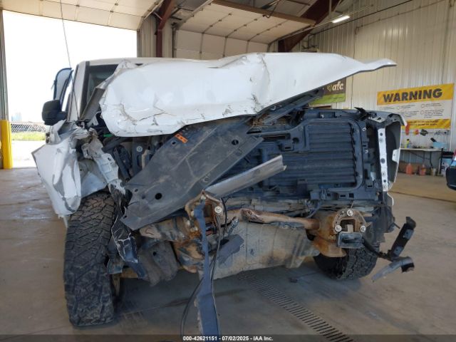 2018 CHEVROLET SILVERADO 1500 3GCUKNEC3JG466398 Photo 5