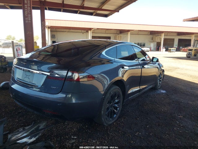 Tesla 2018 2018 5YJSA1E24JF261849 Image 4