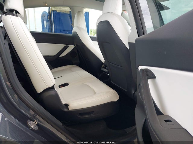 2021 TESLA MODEL Y 5YJYGAEE3MF144819 Photo 7