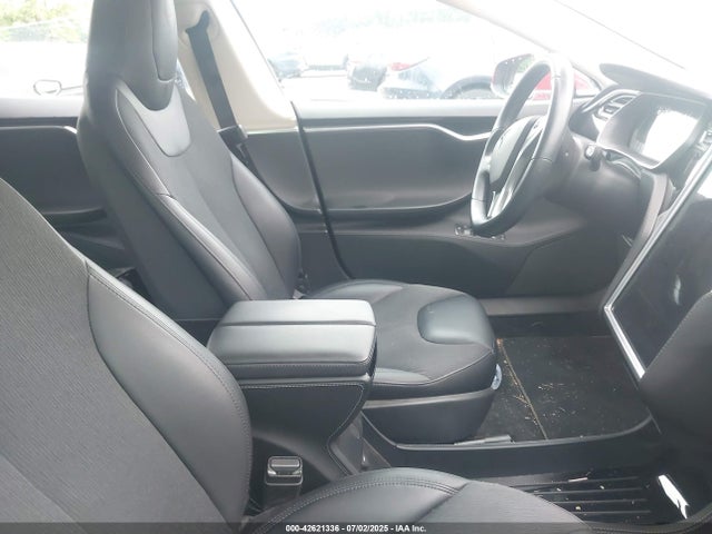 2015 TESLA MODEL S 5YJSA1H25FF084053 Photo 4
