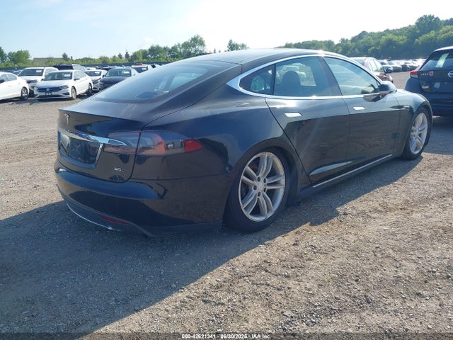 2015 TESLA MODEL S 5YJSA1H27FF087603 Photo 3