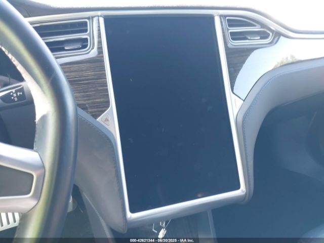5YJSA1H2XEFP67493 Tesla MODEL S