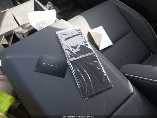 2025 TESLA CYBERTRUCK 7G2CEHED8SA070630 Photo 10