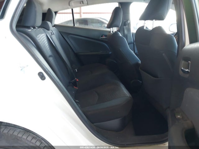 JTDKBRFU9J3068623 Toyota 2zr-fxe,1nm