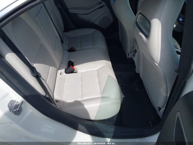 WDDSJ4GB0FN233222 Mercedes-Benz 2015