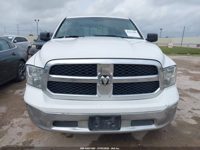 1C6RR6GT6HS523711 RAM 1500 Slt 4x2 6&#039;4 Box