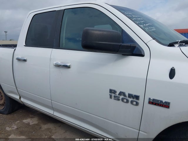 1C6RR6GT6HS523711 RAM 1500 Slt 4x2 6&#039;4 Box